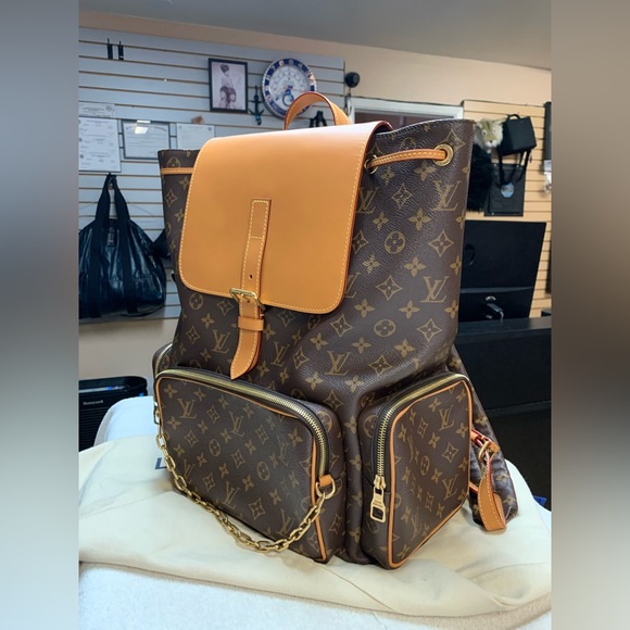 Louis Vuitton Trio Monogram Backpack - Picture 5 of 16